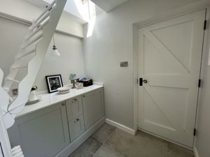 Photo 21- click for photo gallery